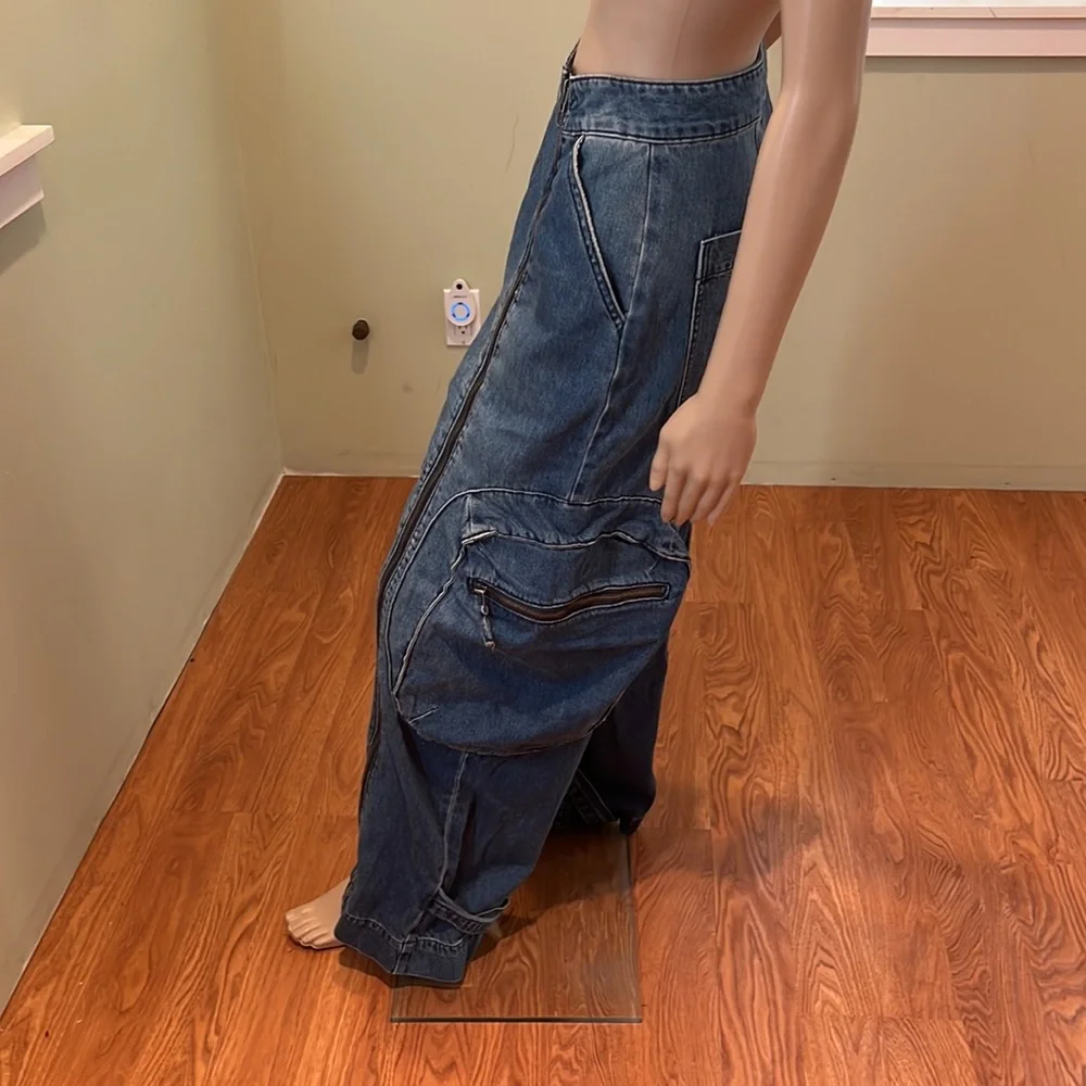 Boutique Cargo Style Jeans With Zippers Down Front Of Legs Size 13 - Picture 6 of 12